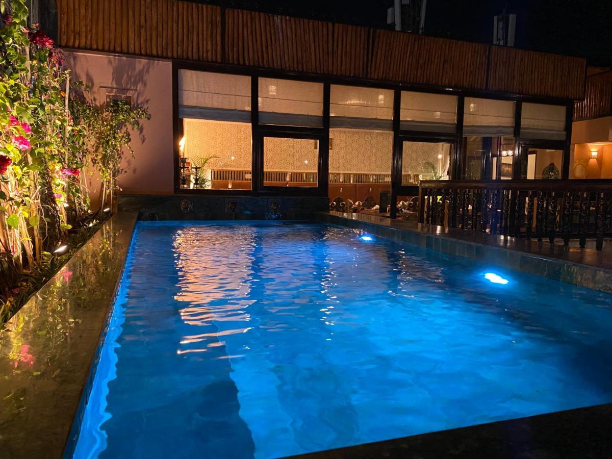 Riad Wazani Square & Spa 马拉喀什 外观 照片