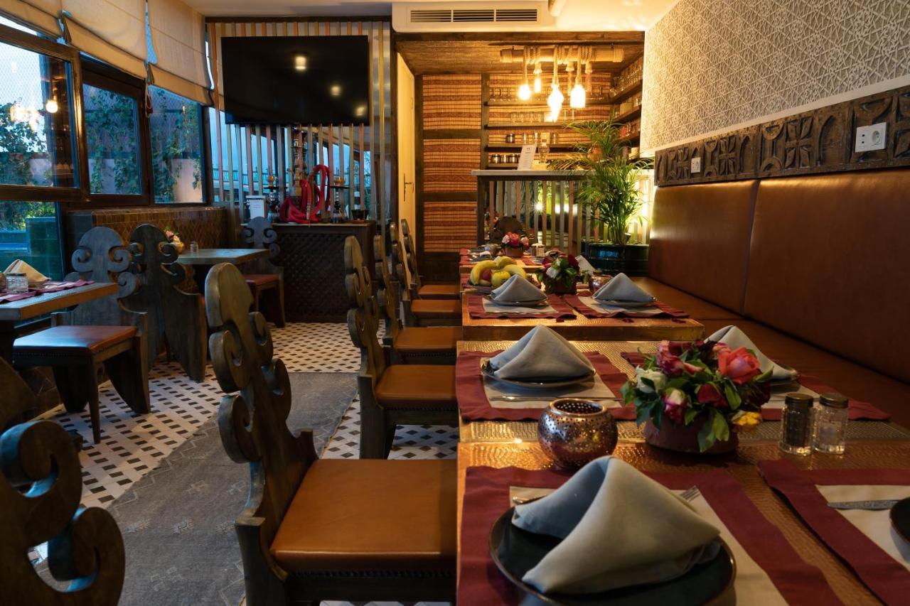 Riad Wazani Square & Spa 马拉喀什 外观 照片