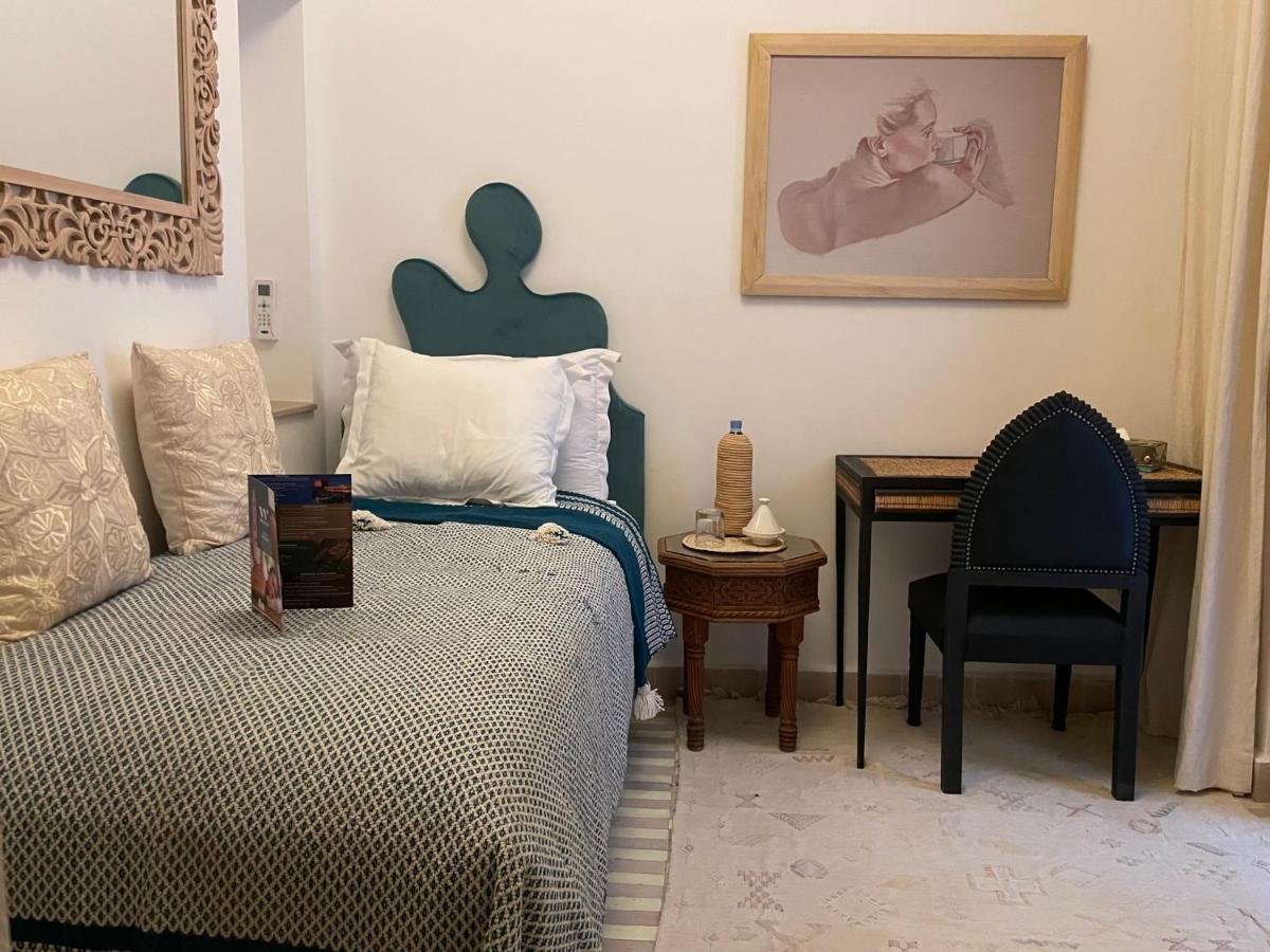 Riad Wazani Square & Spa 马拉喀什 客房 照片
