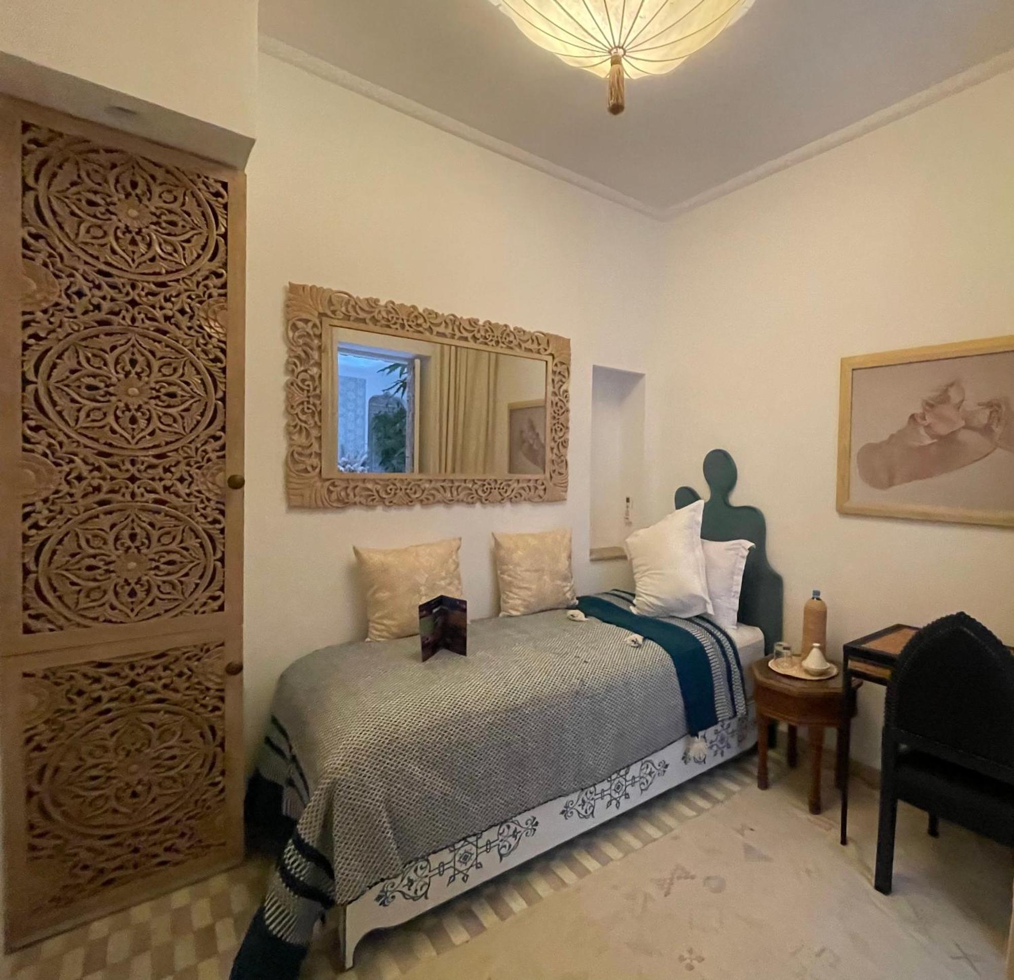 Riad Wazani Square & Spa 马拉喀什 客房 照片