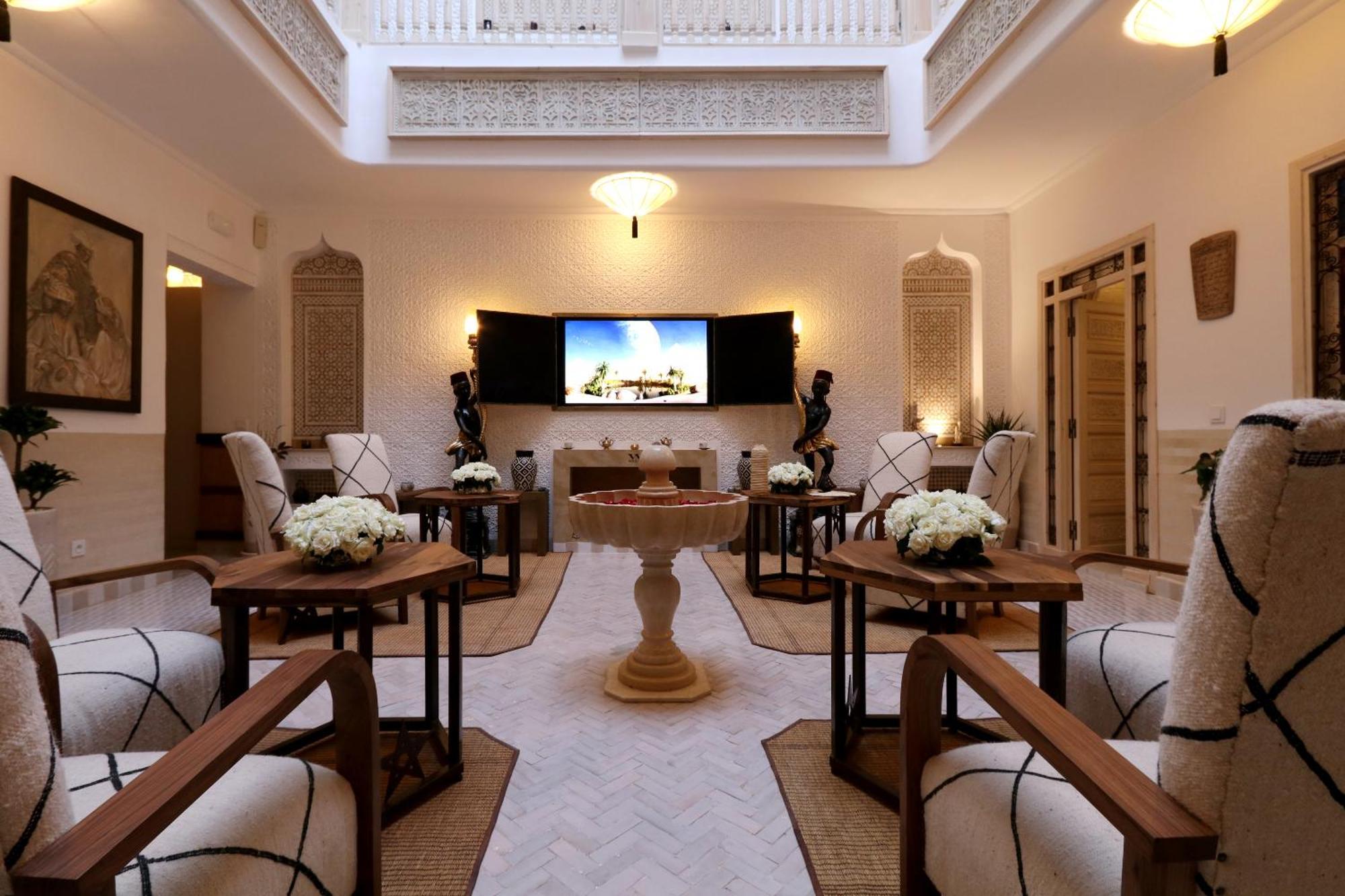 Riad Wazani Square & Spa 马拉喀什 外观 照片