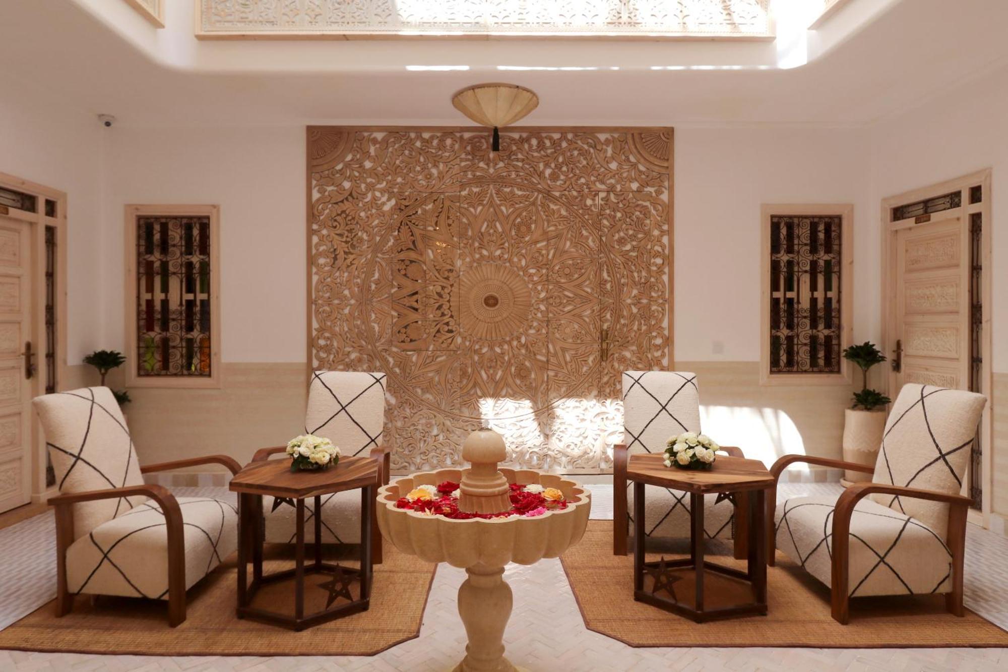 Riad Wazani Square & Spa 马拉喀什 外观 照片