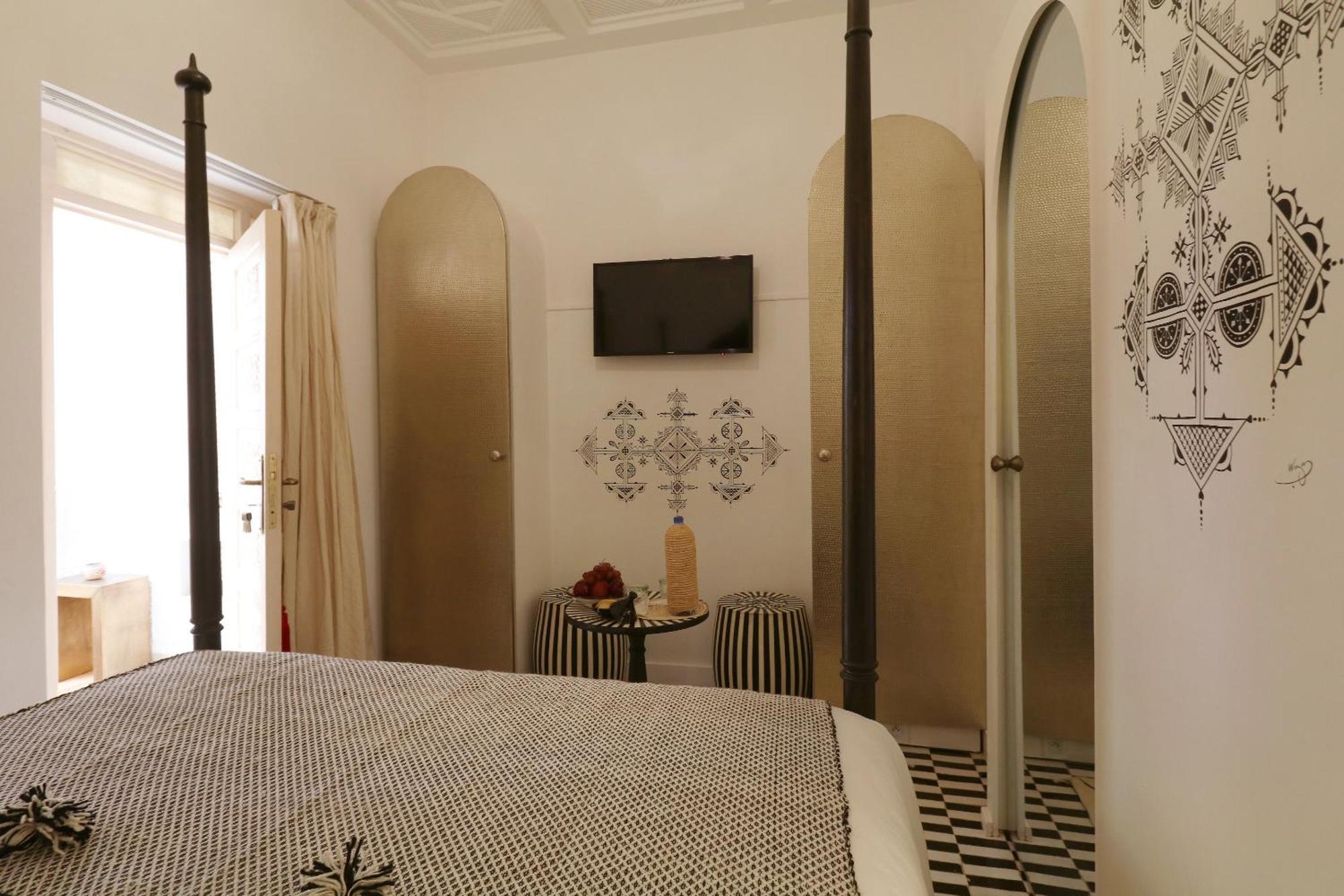 Riad Wazani Square & Spa 马拉喀什 客房 照片