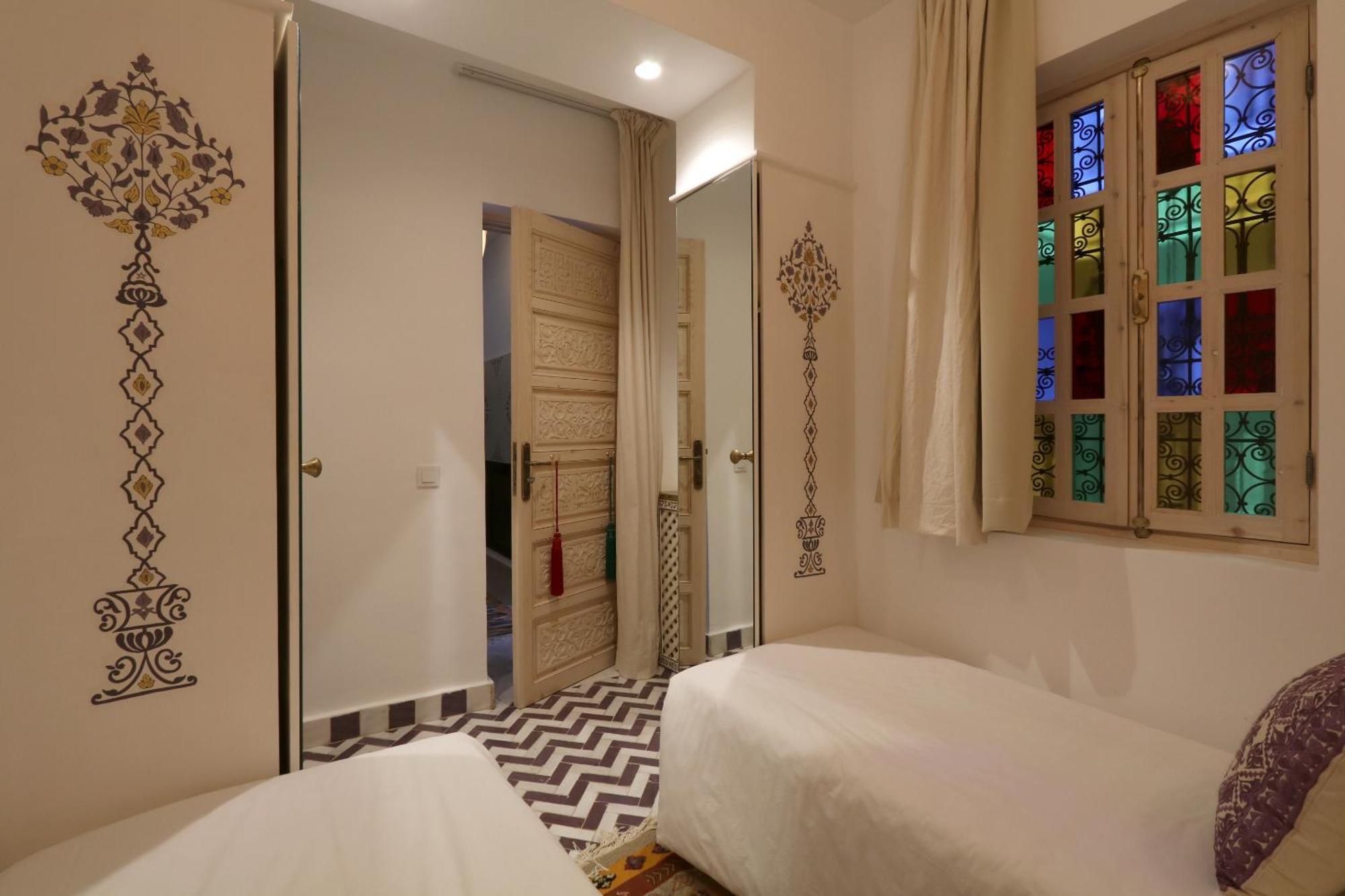 Riad Wazani Square & Spa 马拉喀什 客房 照片