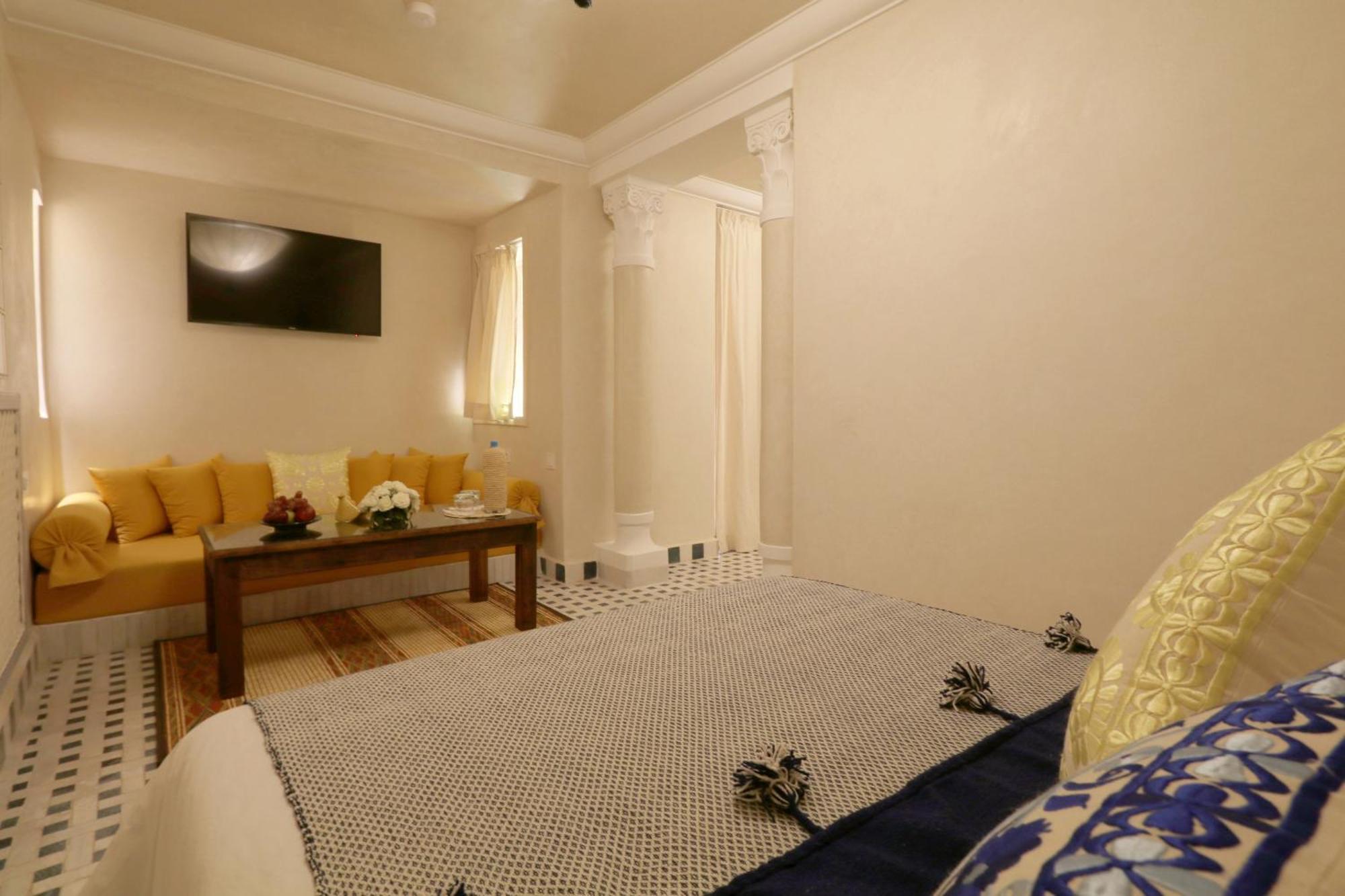 Riad Wazani Square & Spa 马拉喀什 客房 照片
