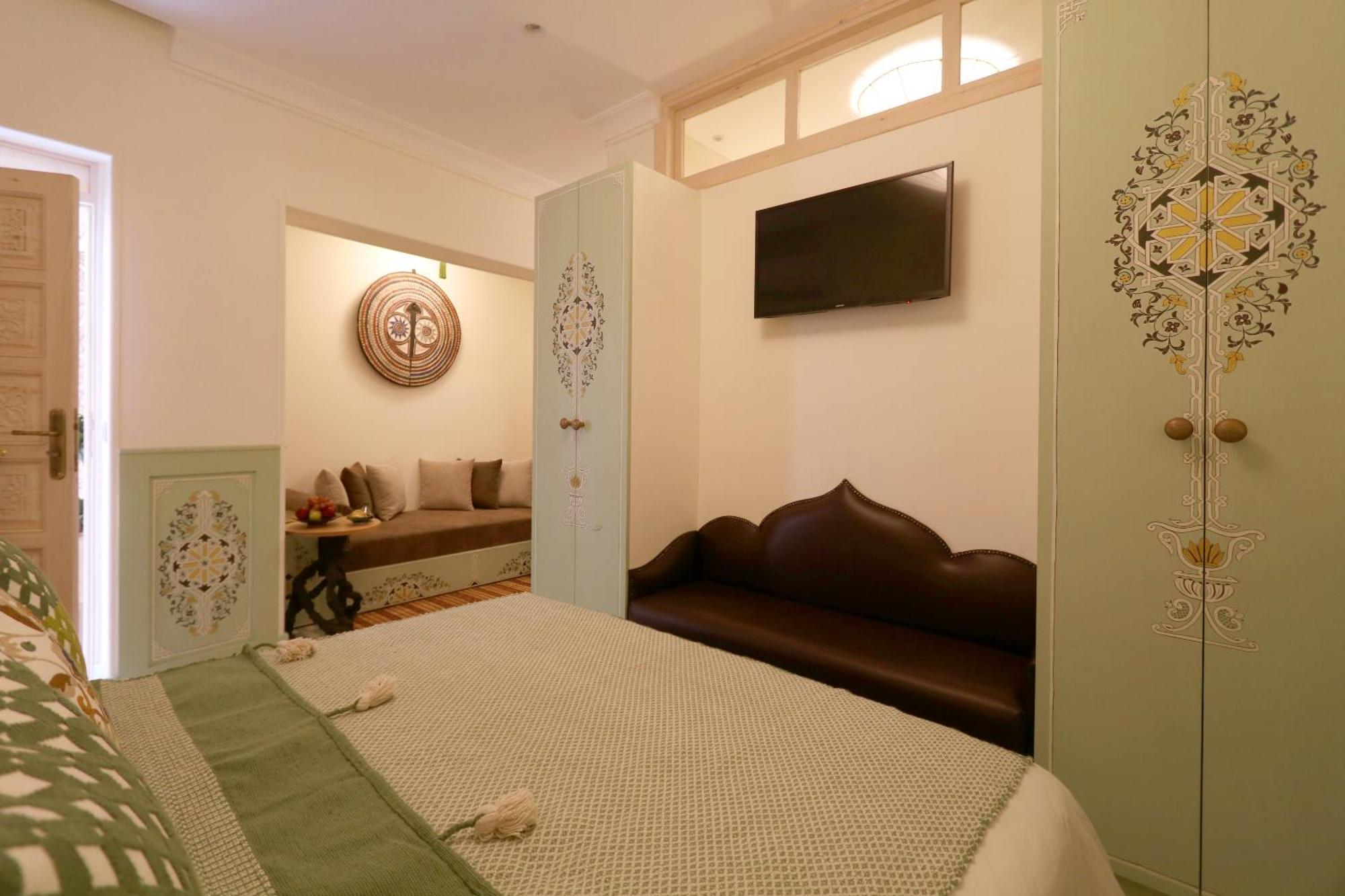 Riad Wazani Square & Spa 马拉喀什 客房 照片