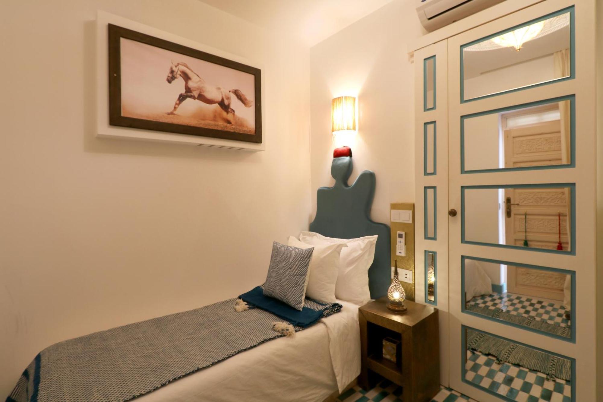 Riad Wazani Square & Spa 马拉喀什 客房 照片