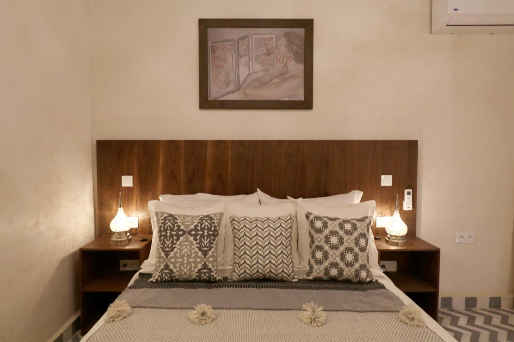Riad Wazani Square & Spa 马拉喀什 客房 照片