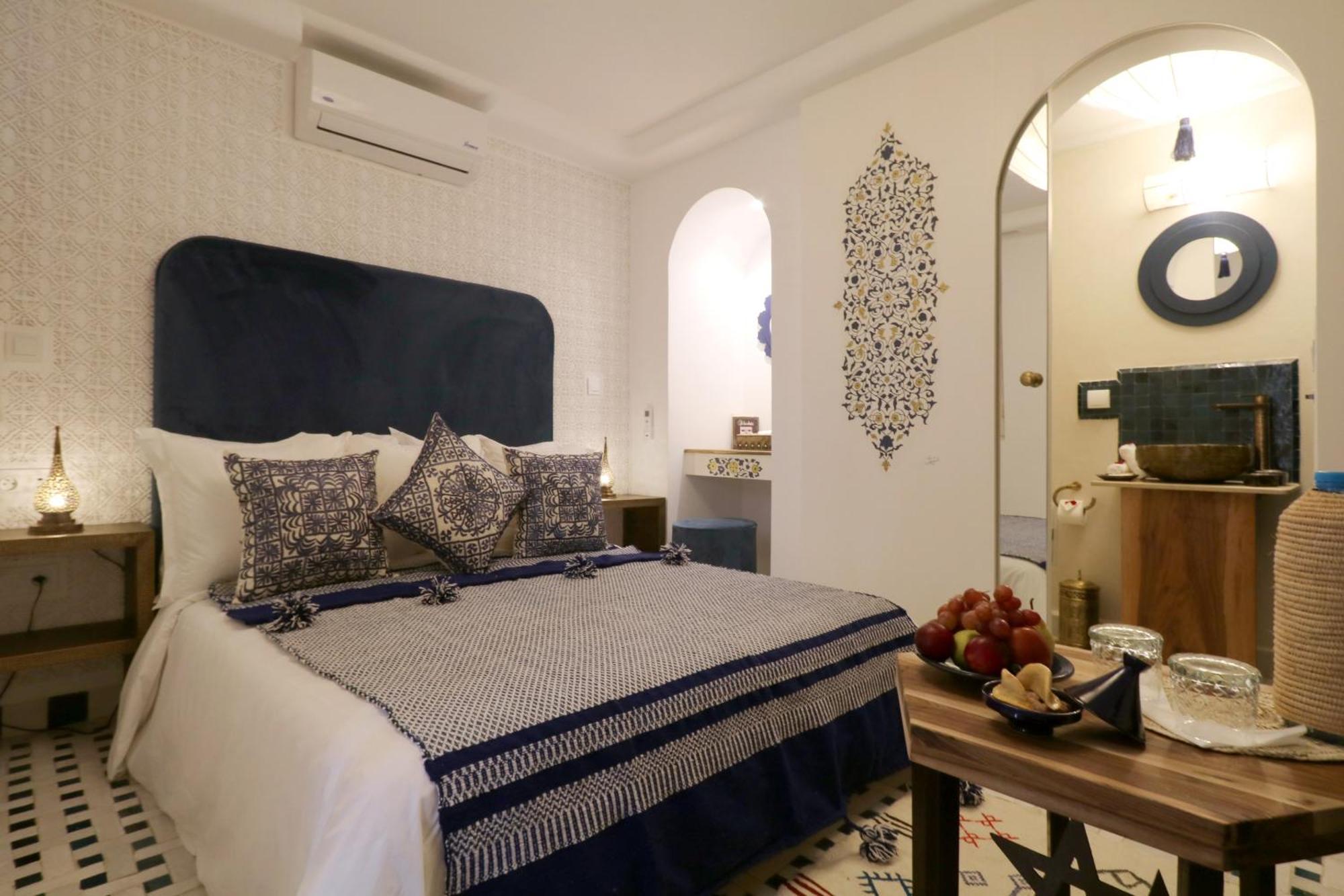Riad Wazani Square & Spa 马拉喀什 客房 照片